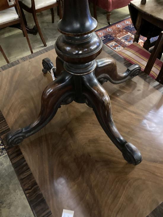 A Victorian inlaid walnut centre table, width 78cm depth 43cm height 69cm